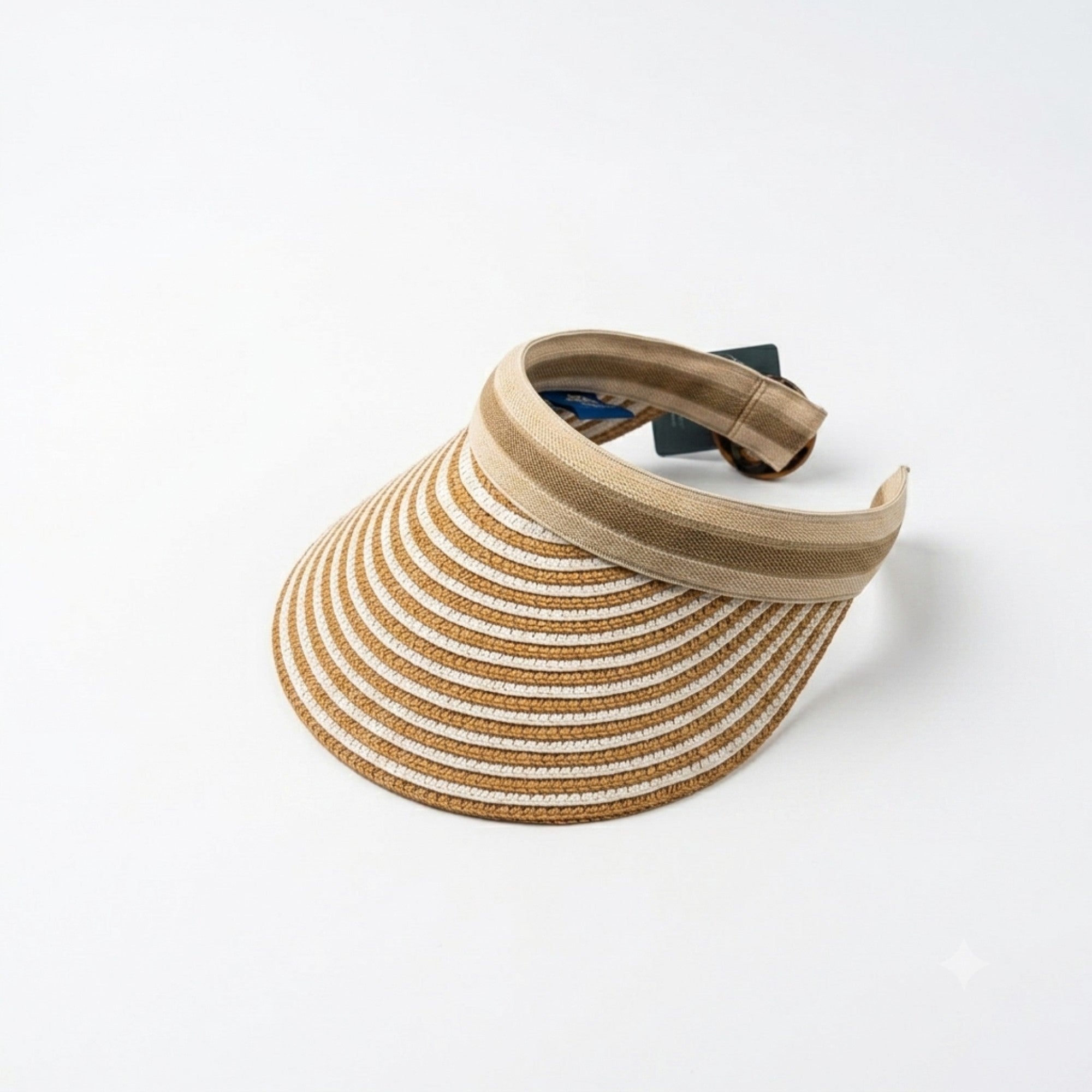 Straw striped visor hat lifestyle shot – beach